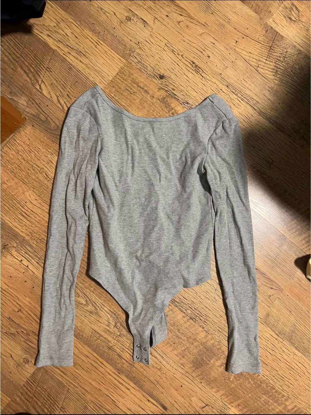 Dynamite Grey Long-Sleeve Scoop Neck Bodysuit